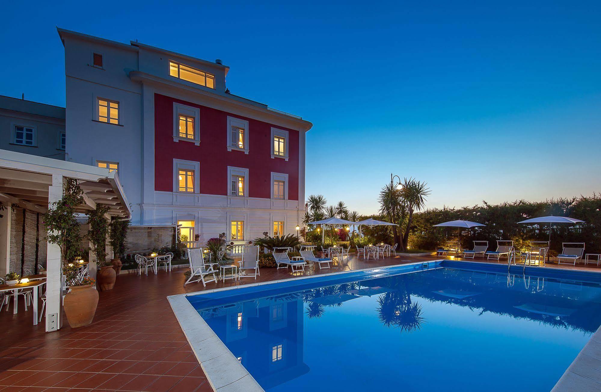 Hotel Villa Garden Sant'Agnello Extérieur photo